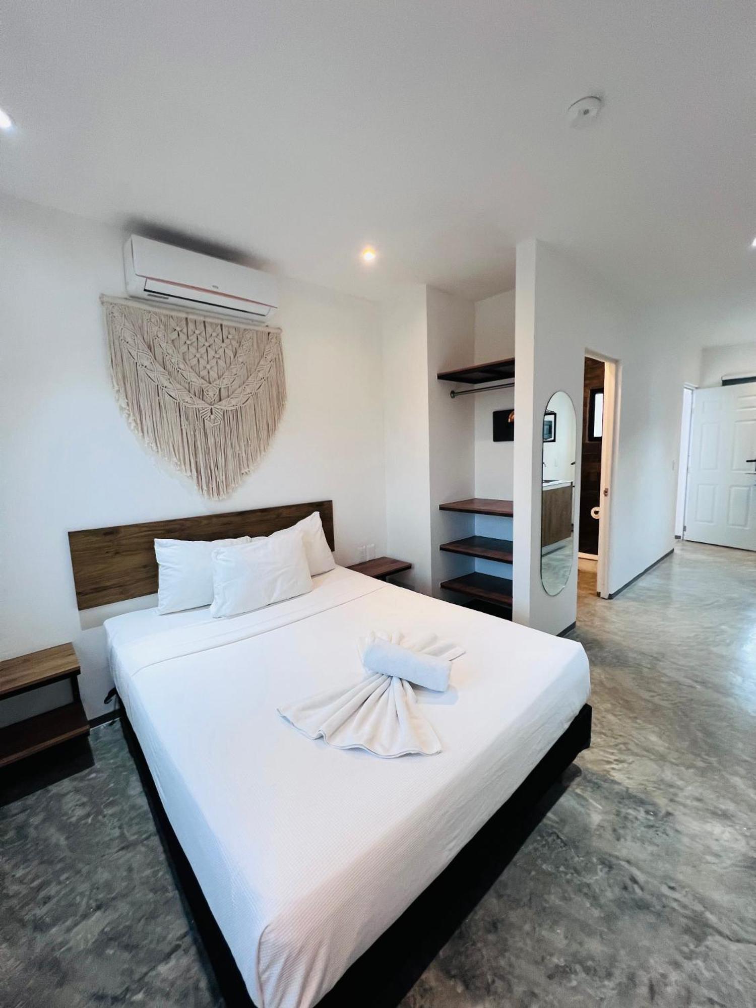 Coco Live Suites Playa del Carmen Exterior photo